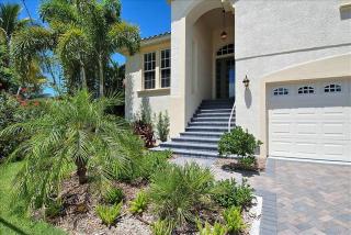 Casa Blanca by FVC - 3