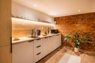 Designer Old Town Loft for 9 AC - 7