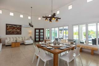 The Golf Oasis Villa by AcoModo - 5
