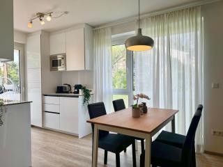 Modern Apartment with Free Parking & Balcony - 2