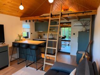 Dushka Mountain Cabin - 1