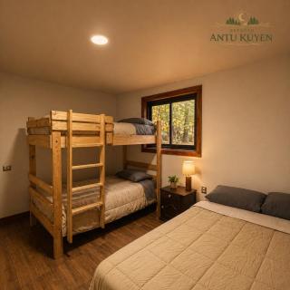 Rural Lodge with Hot Tub - 7