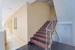 Townhouse Kozhencherry Formerly The Beige Hotel - 9