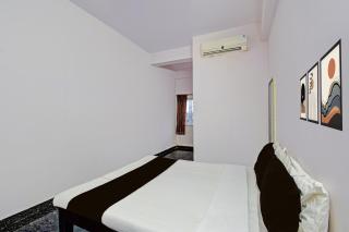 HOTEL O PADMAJA RESIDENCY - Raigīr - 7