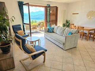 Vista d'Oro Ulivo1 - 2 bedroom flat with lake view - Perledo - 1