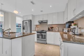 2BR Furnished Apartment near Smithsonian apts - 2