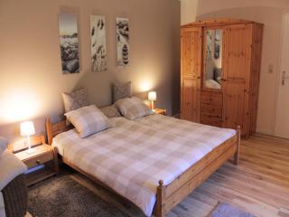 Cozy Apartment with Pool & Forest - 2