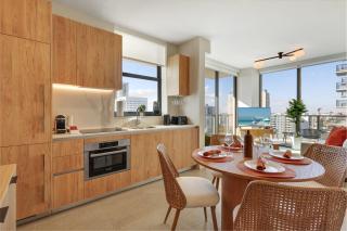 CRO-1614 Luxury Corner 2 Bedrooms in Downtown Miami - 0