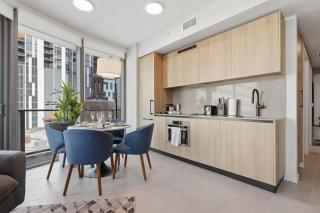 501-705 Luxury Corner 1 Bedroom Rooftop Pool & GYM - 7