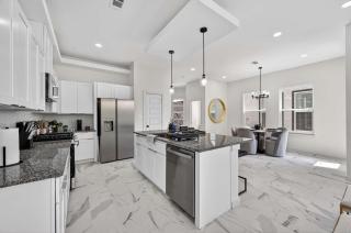 Designer Home Office Galleria & NRG - 8