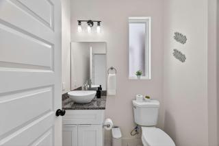 Sophisticated Home Office Galleria & NRG - 4