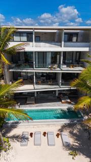 Luxury Beachfront 3BR Appartment - 8