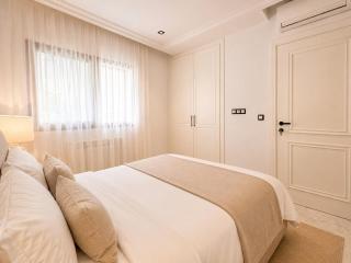 Prestige House La Marsa Terrasse Jacuzzi & Garage - 4