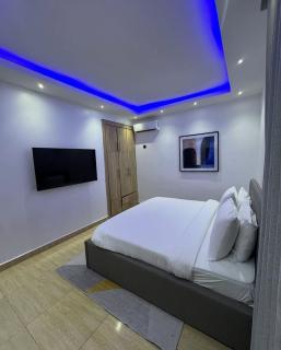 Golden Horizon Suites - 1