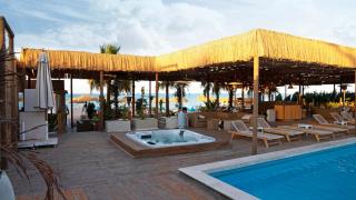 Arena Beach Resort - Premium Suites - 3