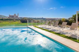 Twilight Gozitan Farmhouse With Pool - Happy Rentals - 0