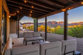 2 Homes - 7BR Sleeps 18 - Pool - Amazing Mtn Views - 7