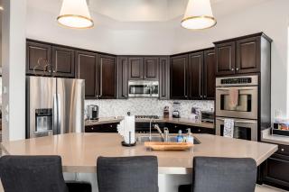 Golf Course+Heated Pool+Spa+Pool Table - 2