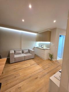 JACUZZI LIVING TIRANA center 1 - 3