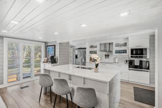 1055 Shady Lane - 7