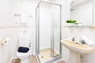 The Roman by BET Stays - Contactless Hotel - 7