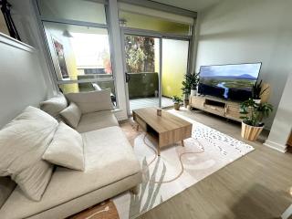 Charming 1-Bedroom Apartment 5 mins to the Beach - 2