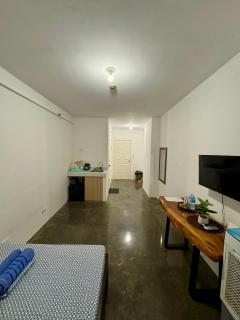 Isaiah 4110 Condo Stay - 7