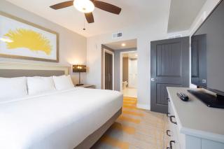 Kingstown Reef Resort 1BR King Suite w balcony - 3
