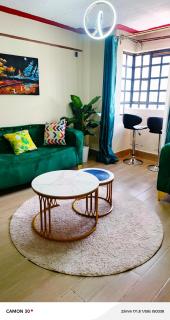 TomarcSosian Suites - 8