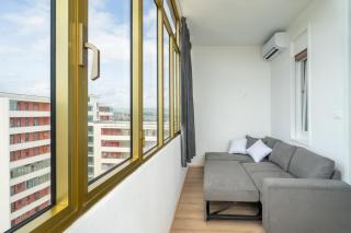 Skysea Luxury Apartment - 8
