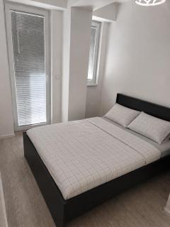 Alek's central station apartment - 4