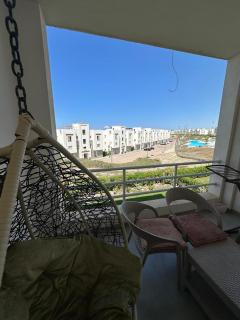 AMWAj - 3