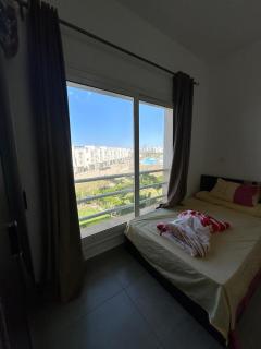 AMWAj - 5
