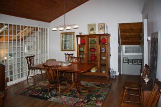 2 Moon Cottage - Niagara on the Lake - 3