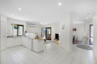 Affordable 3BR Near City Family & Work Friendly - 9