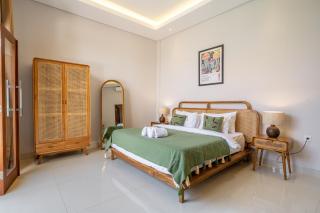Sunterra Villas - Modern Stay with Rice Field Views - 3
