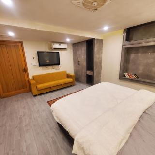 Private 1-BR Apartment F-8 Centaurus Faisal Masjid - 8