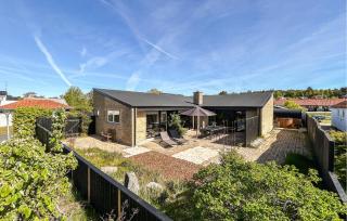 Lovely Home In Ebeltoft With Sauna - 9