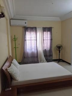 APPARTEMENT LUXIEUX SPACIEUX et AGREABLE A YOFF VIRAGE - 3