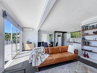Selwyn Heights - 2