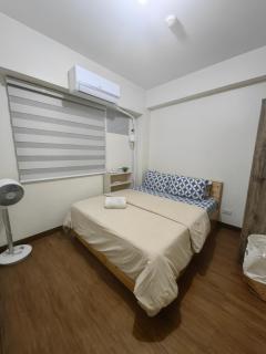 Rosshan's Crib 1BR with Parking near BGC and Ortigas - 5
