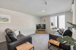 2 Marine Parade - 3