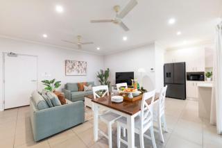 Keys to Larrakeyah - Coastal Comfort with Pool - 3