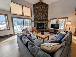 Enclave 43 by SummitCove Lodging - 9
