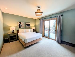Enclave 43 by SummitCove Lodging in Colorado - 2