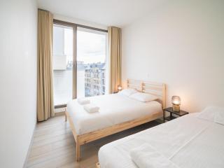 Opera Square Family Apartment for 10 Guests - 4