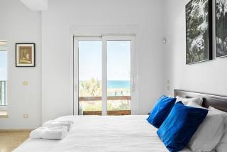 Cliffside Rustic & Charming Villa By Feelhome - 1