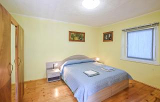 2 Bedroom Gorgeous Home In Lamon - 2