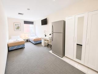King St - Affordable Central City Room - 0