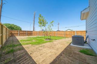 Gorgeous, Brand New 3 Bedrooms Home- Near SeaWorld & Lackland AFB - 7